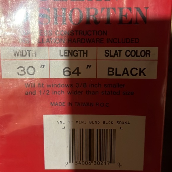 Two sets of 1 inch vinyl mini blinds - Picture 3 of 3